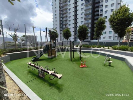 Condo for Auction