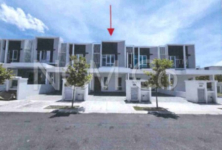 Terrace House For Auction at Acacia Park