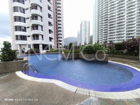 Condo for Auction