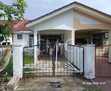 Terrace House For Auction at Taman Politeknik