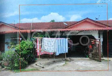 Terrace House For Auction at Desa Cempaka, Muadzam Shah