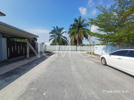 Terrace House for Auction