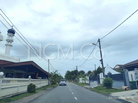 Bungalow House for Auction