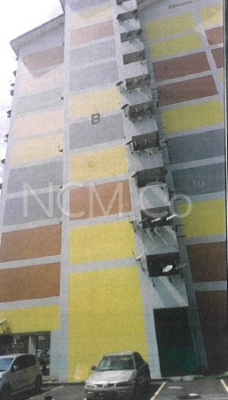Apartment for Auction