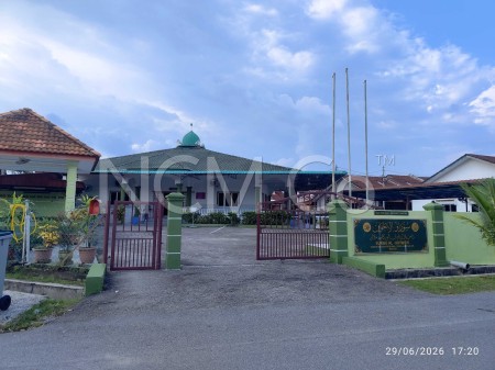 Terrace House For Auction at Taman Melaka Perdana