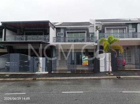 Terrace House For Auction at Taman Lahat Sentosa