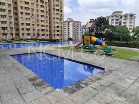 Apartment for Auction