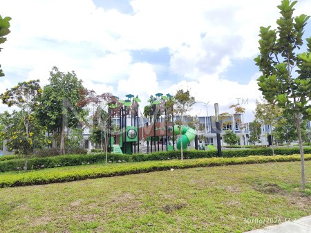 Terrace House for Auction