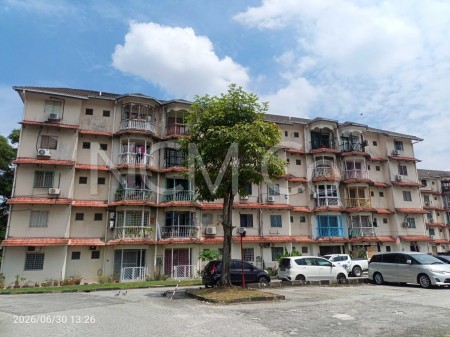 Apartment For Auction at Sri Kenanga Apartment