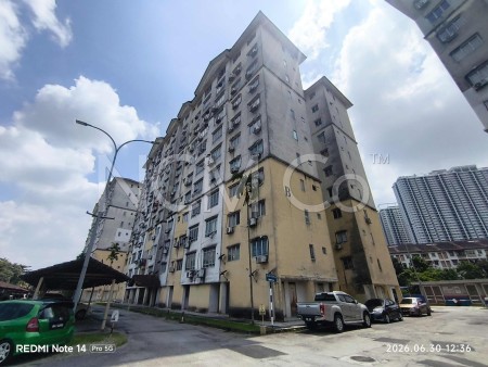 Apartment for Auction