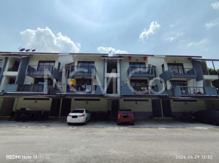 Apartment For Auction at Riviera Courtyard Homes