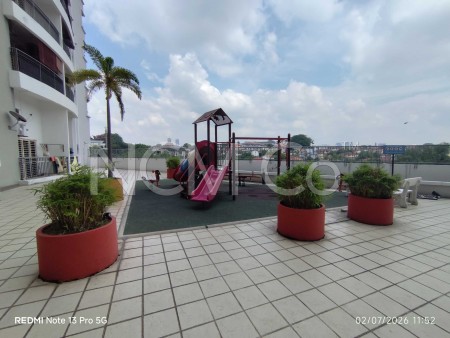 Apartment for Auction