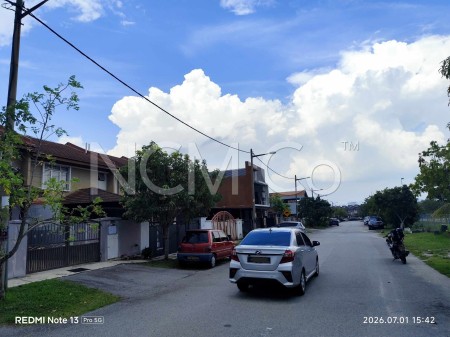 Terrace House for Auction
