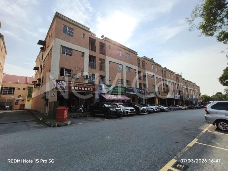 Apartment For Auction at Rawang Mutiara