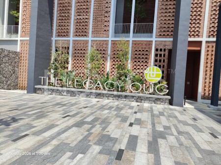 Condo For Auction at The Legacy OUG