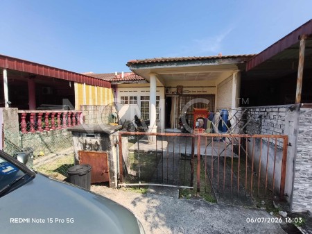 Terrace House For Auction at Taman Banting Baru