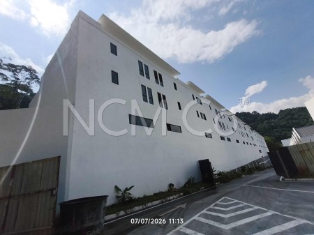 Terrace House For Auction at Empire Residence