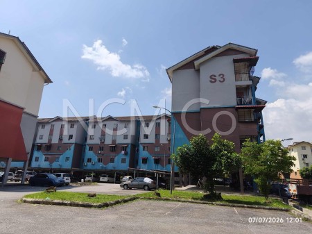 Apartment For Auction at Sandalwood Court