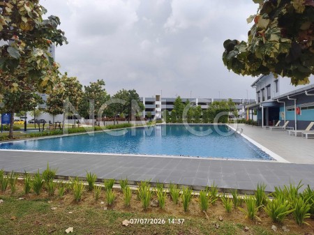 Apartment for Auction