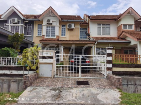 Terrace House For Auction at Laman Dillenia