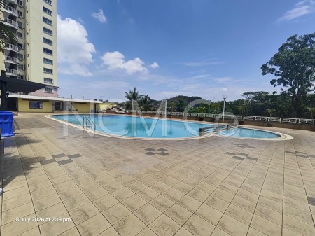 Condo for Auction