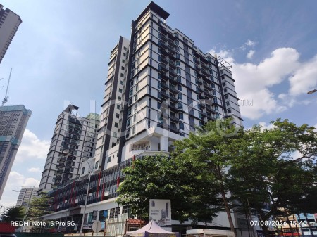 Serviced Residence For Auction at Amaya Maluri