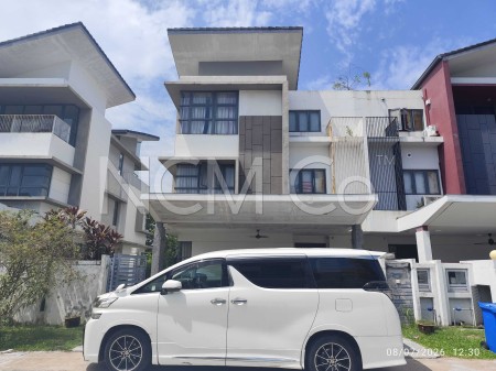 Semi D For Auction at Cahaya Alam
