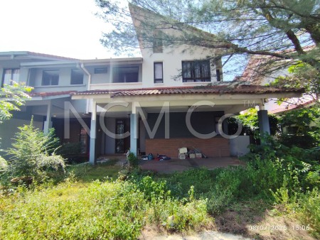 Semi D For Auction at Glenmarie Cove
