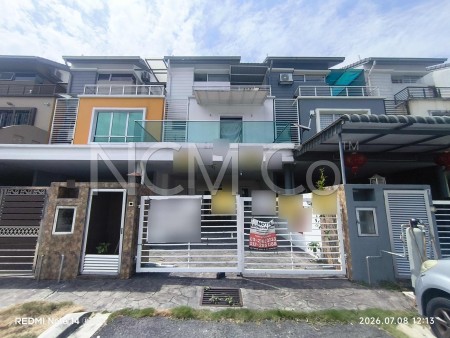 Terrace House For Auction at Taman Sepakat Indah