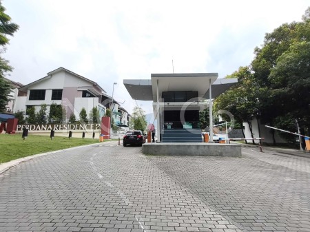 Terrace House for Auction