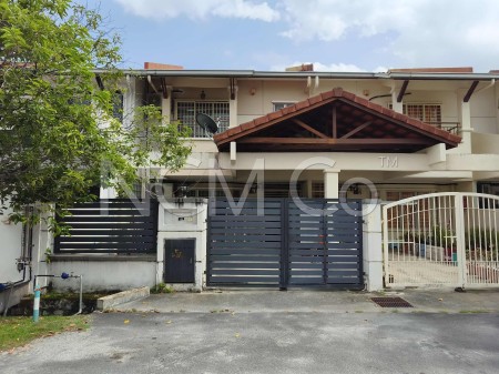 Terrace House For Auction at Taman Dagang
