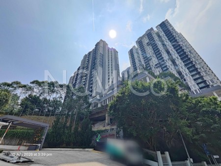 Condo For Auction at Green Residence
