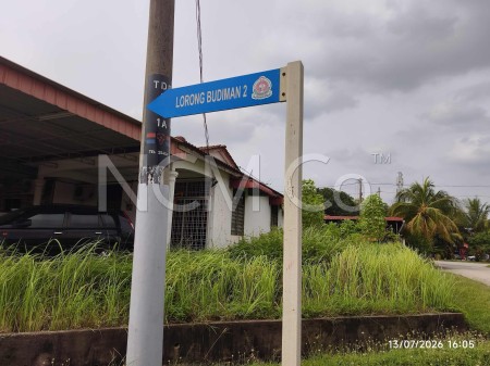 Terrace House for Auction