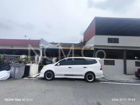 Terrace House For Auction at Taman Yayasan
