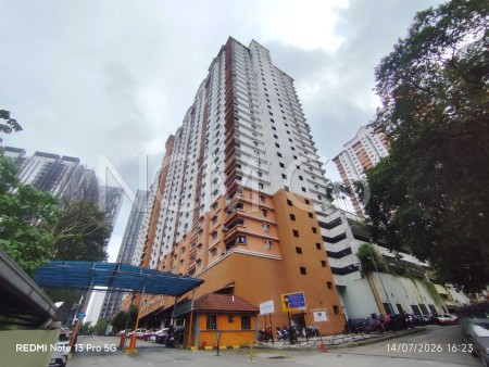 Apartment For Auction at Flora Damansara Apartment