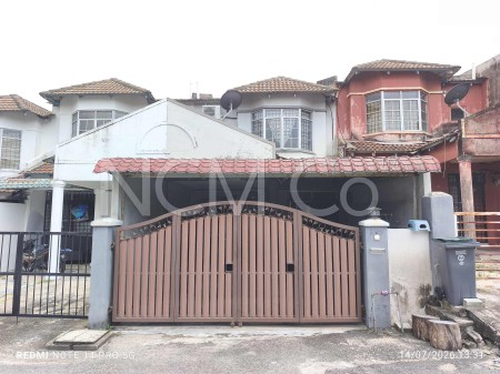 Terrace House For Auction at Taman Desa Melor