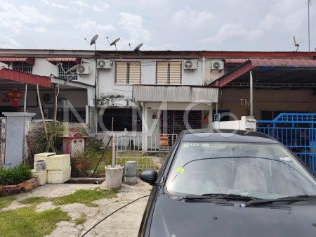 Terrace House For Auction at Taman Bintang