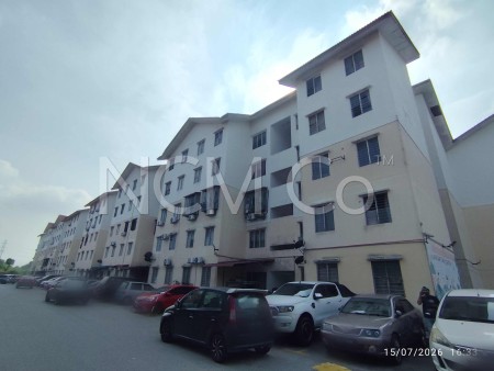 Apartment For Auction at Sri Ayu Apartment