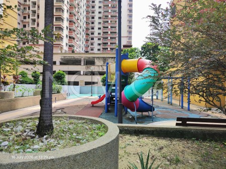 Apartment for Auction