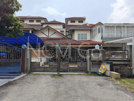Terrace House For Auction at Puchong Hartamas