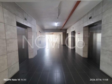 Condo for Auction