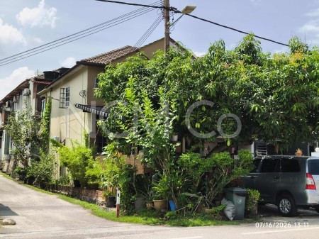 Terrace House For Auction at Taman Sri Gombak