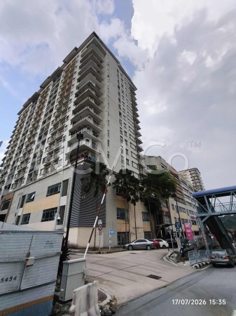 Shop For Auction at Park Avenue