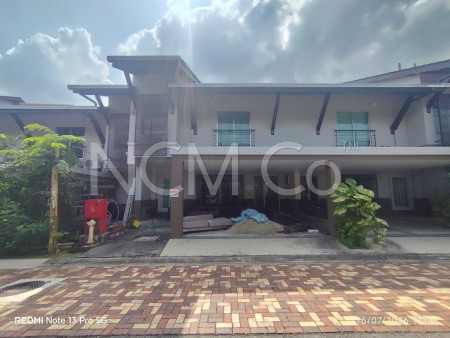 Terrace House For Auction at Pangsapuri Pinggiran Bayou
