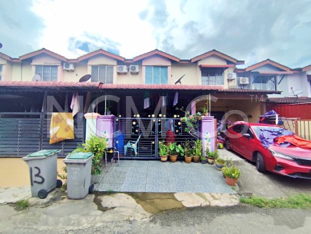 Terrace House For Auction at Taman Scientex