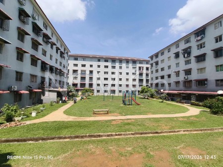 Apartment For Auction at Teratai Apartment