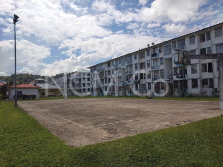 Apartment For Auction at Melinsung Summer Bay Resort Apartment