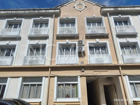 Apartment For Auction at Bukit Merah Laketown