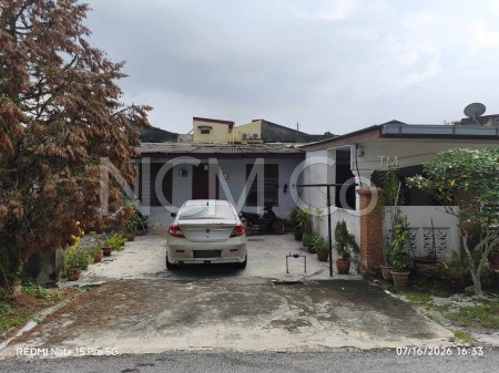 Terrace House For Auction at Taman Musabika