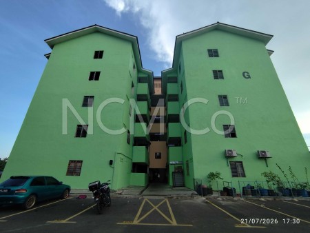 Apartment For Auction at Taman Sri Nelayan Flat